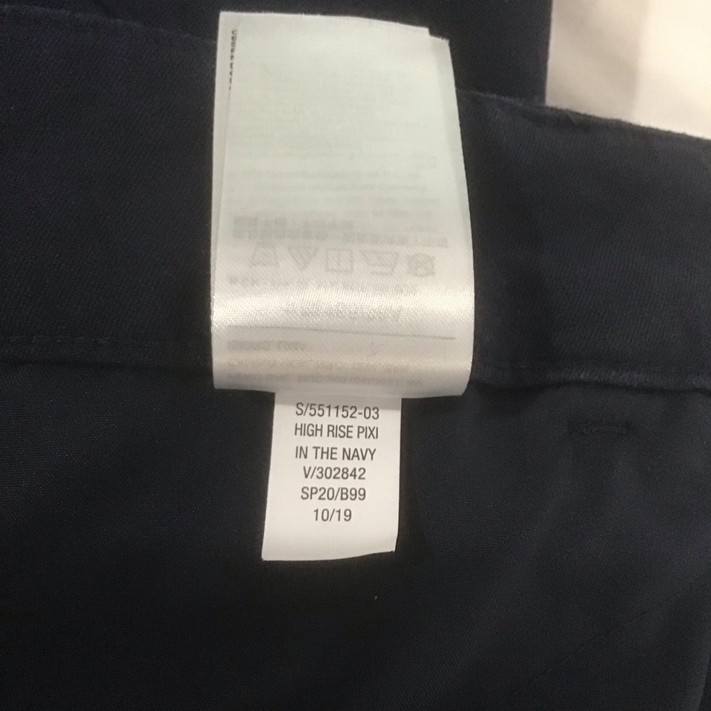 Old Navy Pixie High Rise Secret Slim Pockets In The Navy Pants, Size 12 - Picture 8 of 11